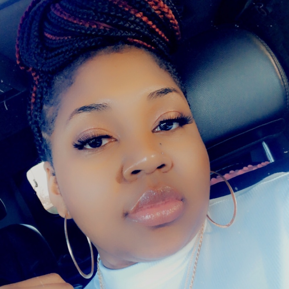 Meet your Posher, Erikka